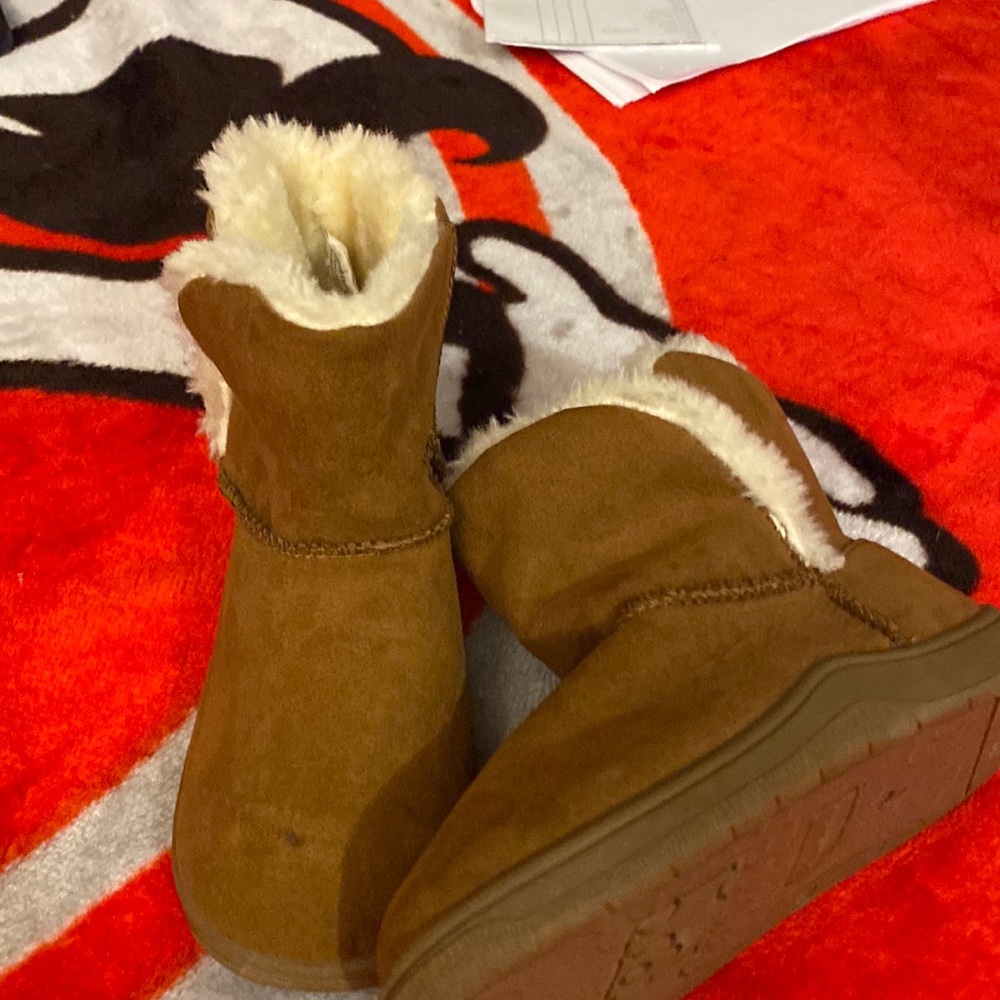 #133 Baby boots